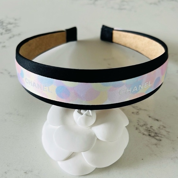 CHANEL Authentic Pastel Color Ribbon - Picture 8 of 9